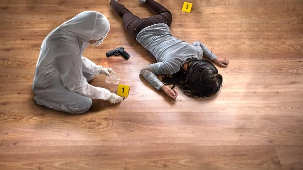 Dead Woman in Homicide Squad