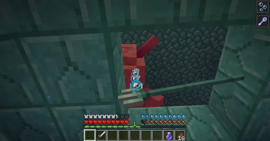 trident attack in Minecraft