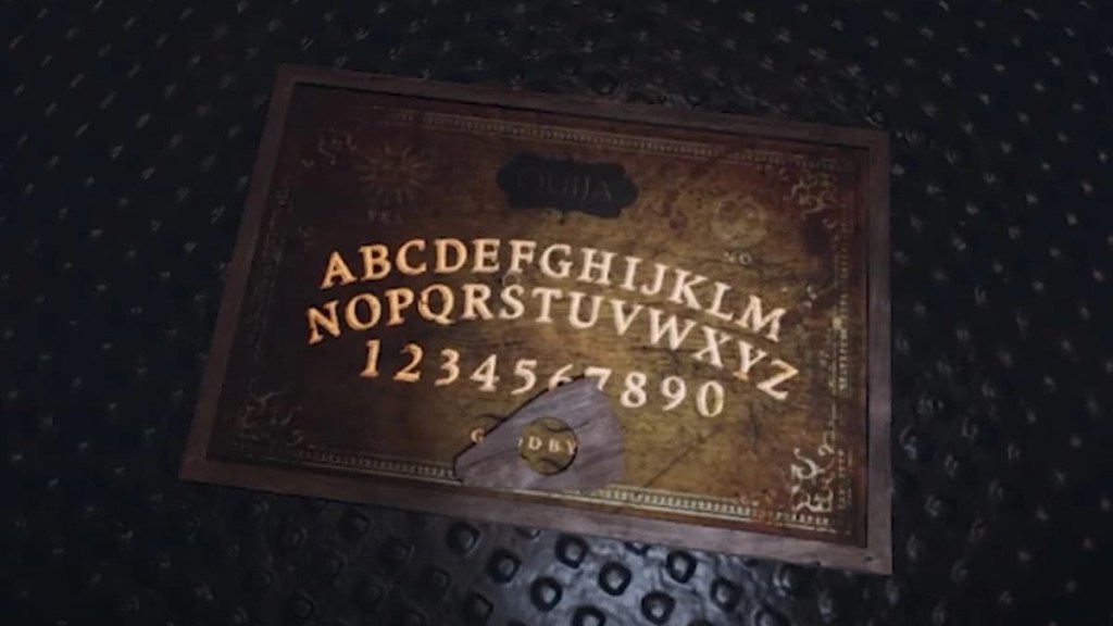 Ouija Board in Phasmophobia